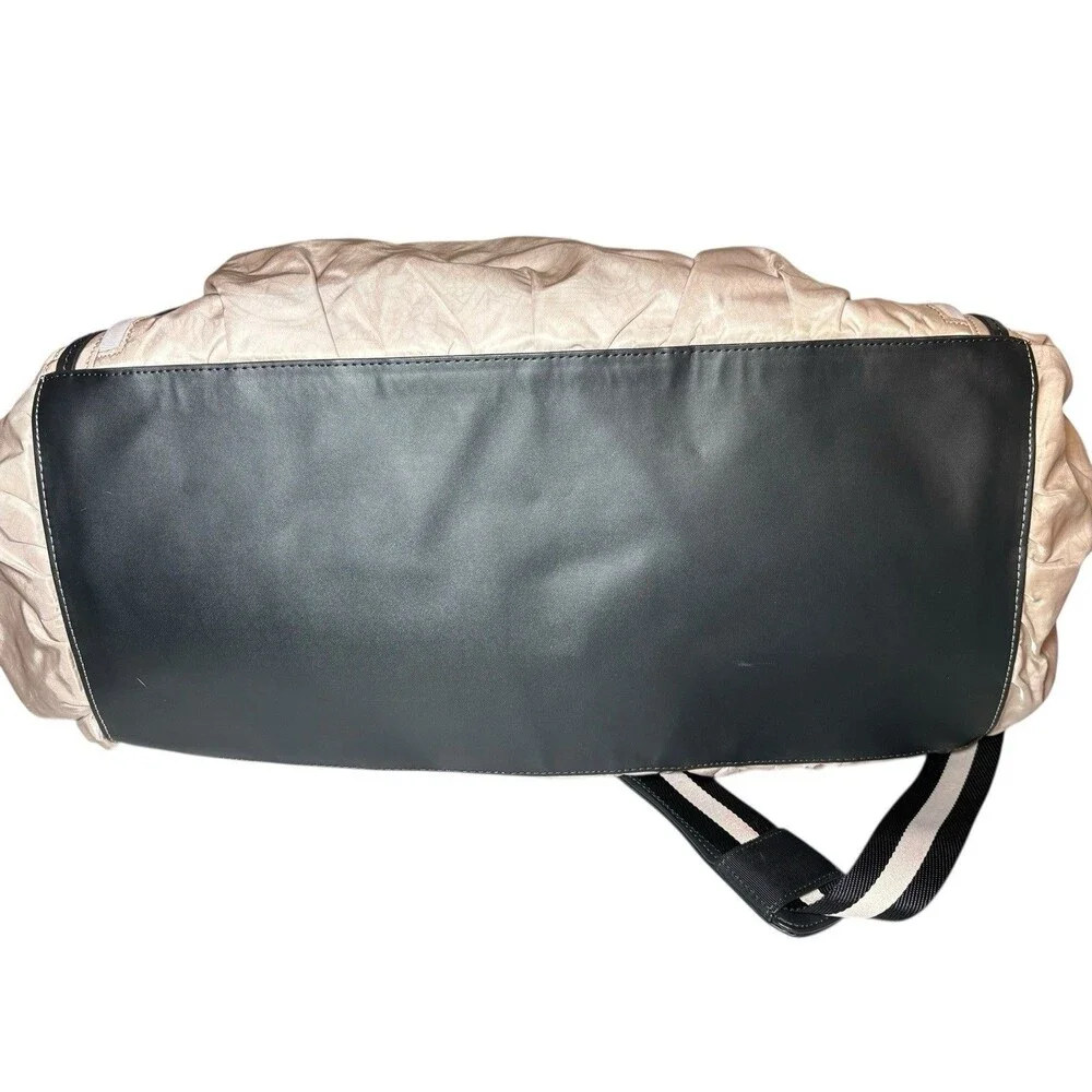 Lululemon Weekend Warrior Bag in Prisma Embossed Neutral Blush Shoulder Travel - Picture 9 of 16